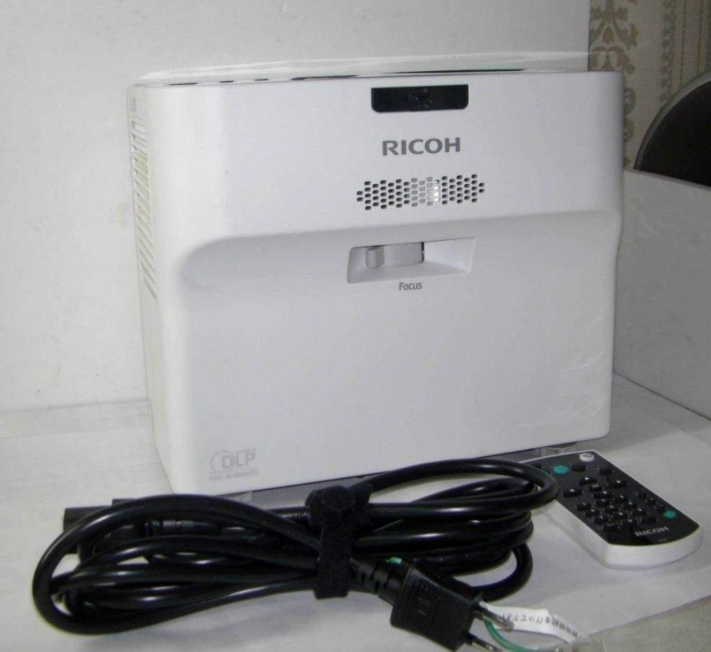 ricoh-pj-wx4152n-single-chip-dlp-projector-1280-x-800-pixels.jpg